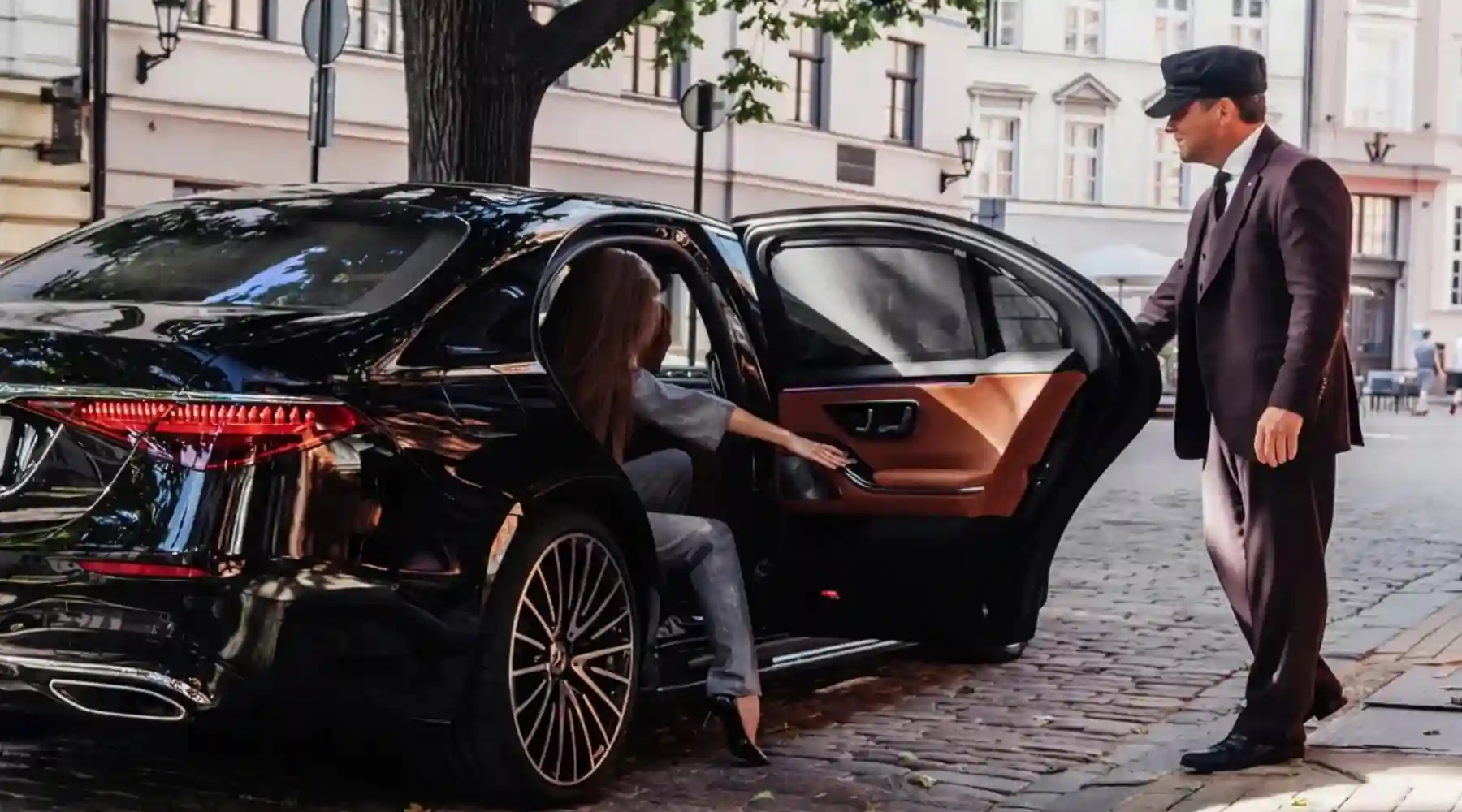 Relocation Support: Securely Moving Your Important Items